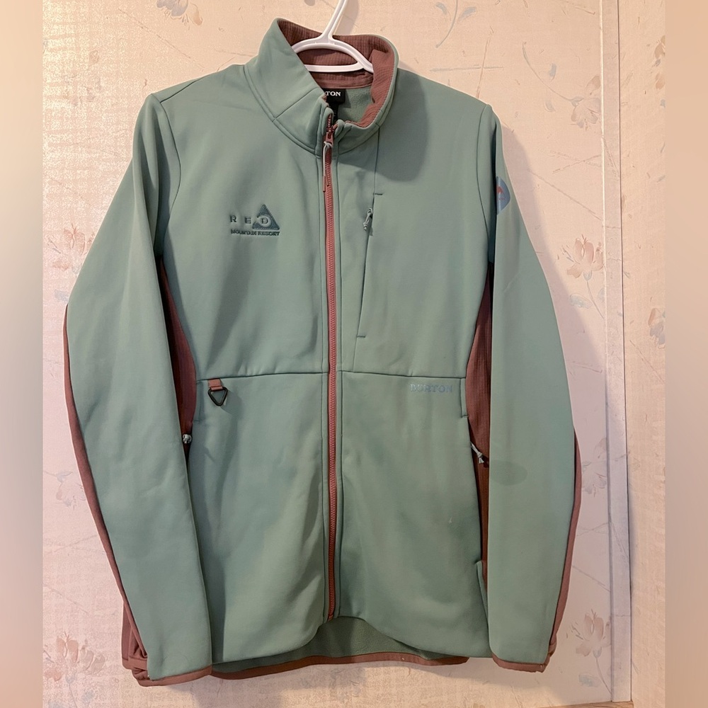 Burton soft shell. Womens M